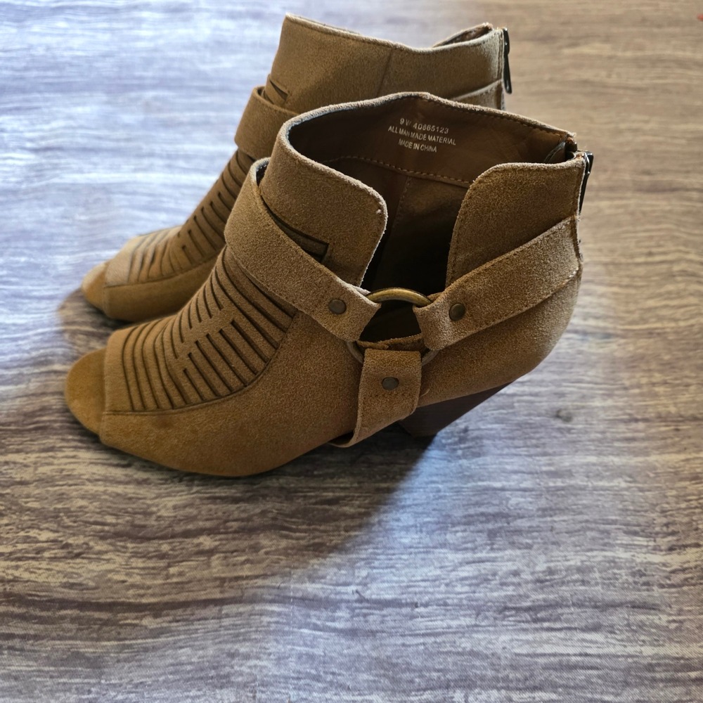 Cato Tan Faux Suede Peep Toe Caged Ankle Boots Stacked Cone Heel Size 9W